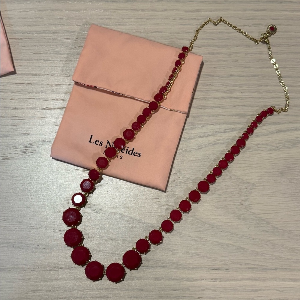 Les Nereides Red and Gold Necklace - Picture 2 of 3